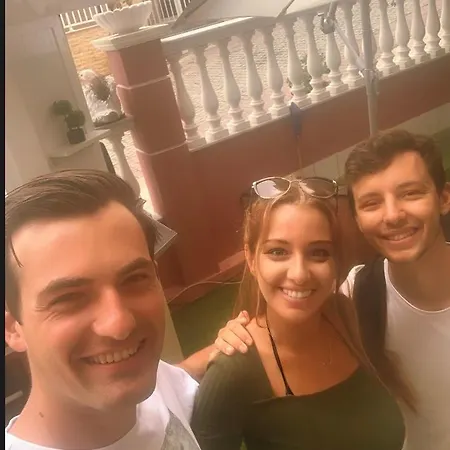 Petros House Ξενοδοχείο με διαμερίσματα *