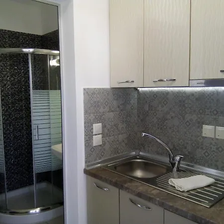 Petros House Hotel apartamentowy Sarti