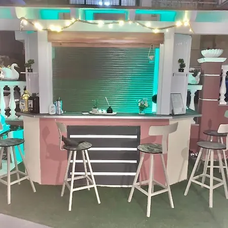 شقة فندقية Petros House 3*