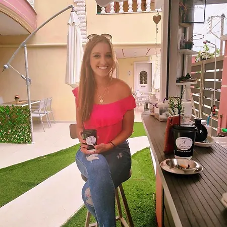 شقة فندقية Petros House 3*