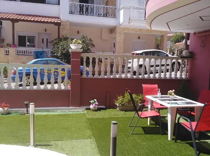 Ξενοδοχείο με διαμερίσματα Petros House