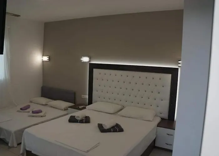 Ξενοδοχείο με διαμερίσματα Petros House 3*