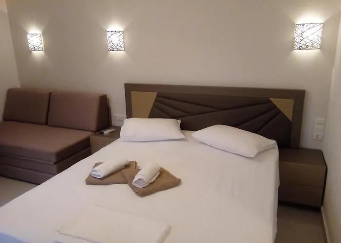 Petros House 3* Sarti