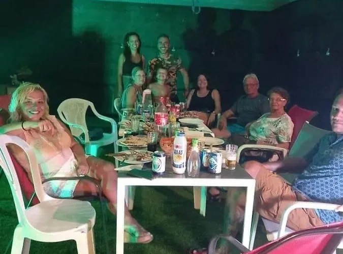Ξενοδοχείο με διαμερίσματα Petros House Σάρτη