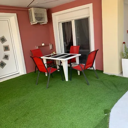 Lejlighedshotel Petros House Sarti