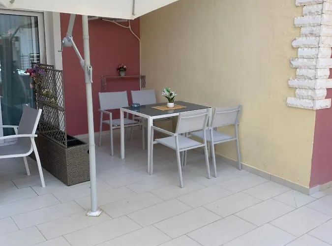 Petros House 3* Sarti